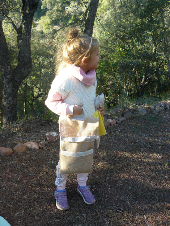 Titela&Co acompañara a tus hij@s donde quieran gracias a su bolsa de yute.