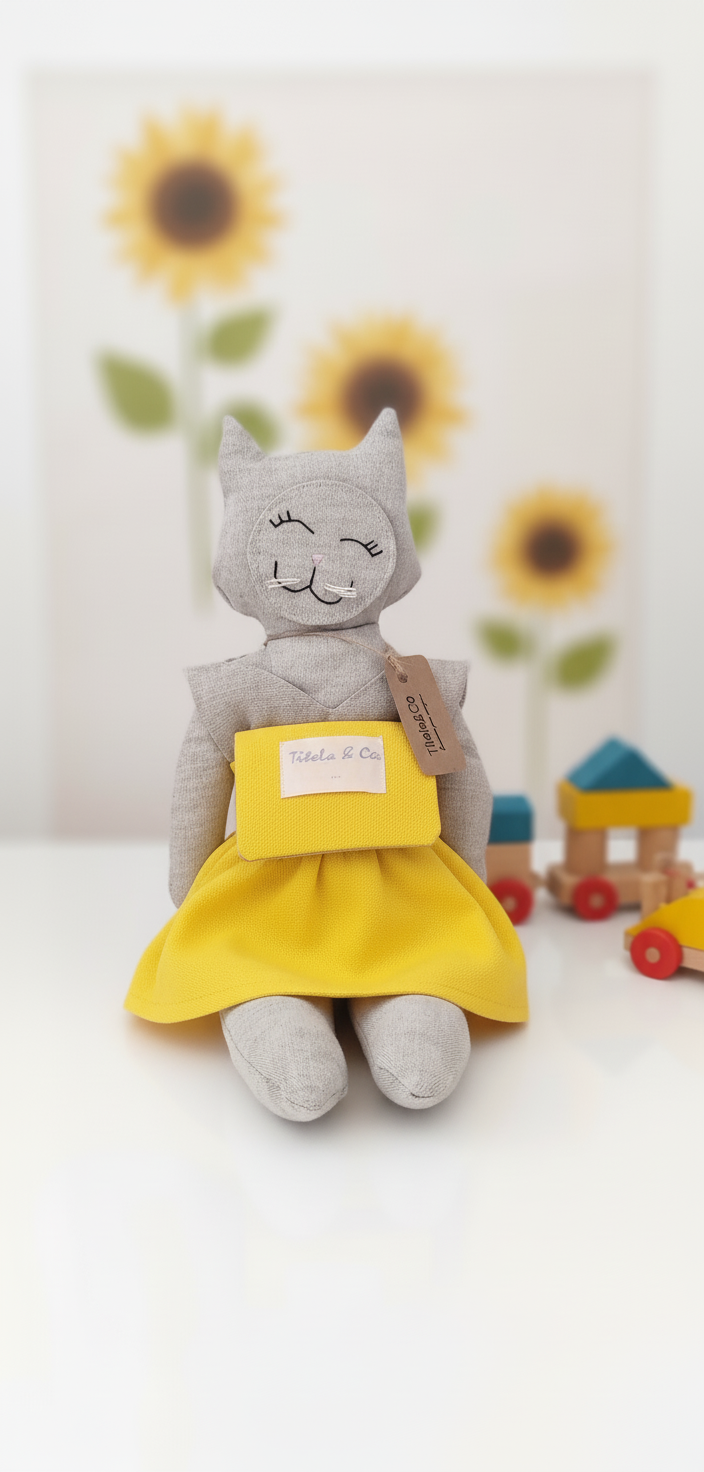 FIFI LA/ EL GATITA/O DE LAS EMOCIONES DEL COLOR QUE TE GUSTA CON PANTALÓN O  FALDA.